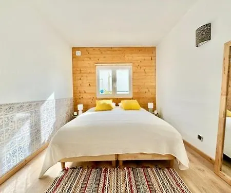 Sunset Cove Sao Pedro da Cadeira